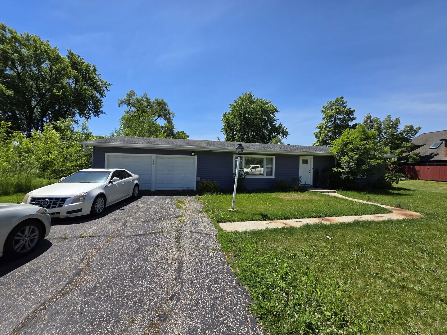 Property Photo: 151 Beach Court IL 60177