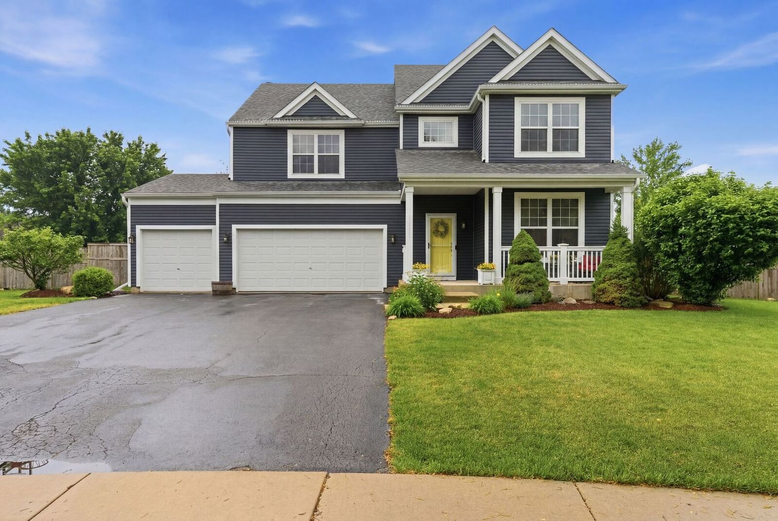 Property Photo:  911 Millard Court  IL 60431 