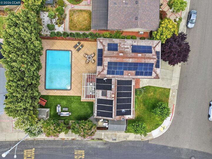 Property Photo:  491 Ewing Dr  CA 94566 