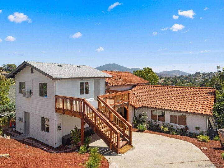 Property Photo:  10111 Cliffwood Dr  CA 91941 