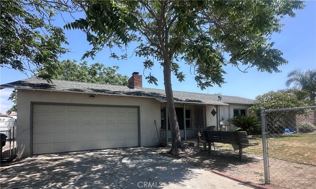 Property Photo: 18232 Miller CA 92336