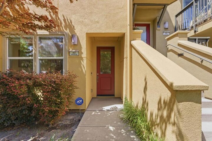 Property Photo:  927 Highland Terrace  CA 94085 
