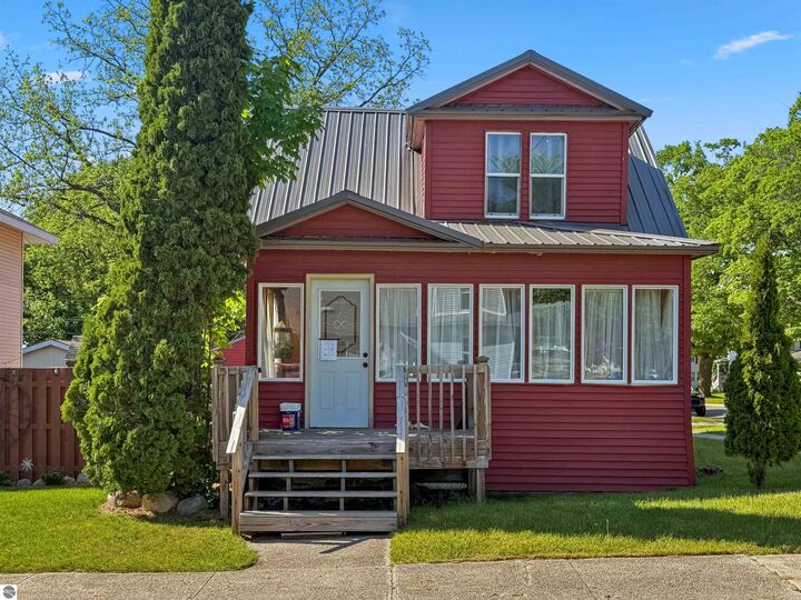 Property Photo:  123 E Bremer Street  MI 49601 