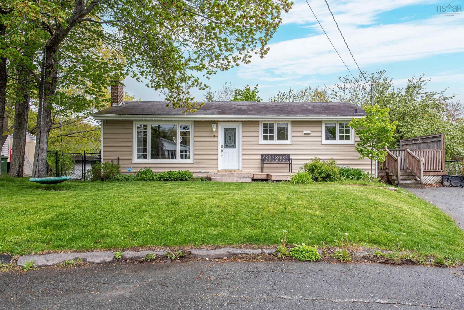 Property Photo:  7 Karen Court  NS B2X 2K1 