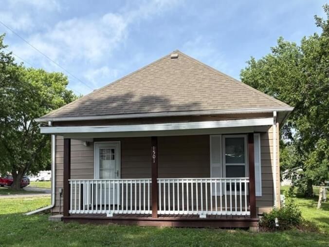 Property Photo: 1501 N Main Street MO 63501