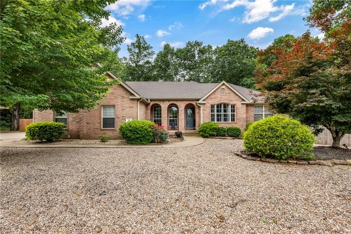 Property Photo: 91 Granshire Drive AR 72714