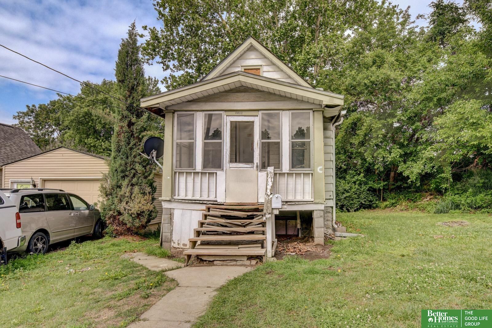 Property Photo:  4508 S 12 Street  NE 68107 