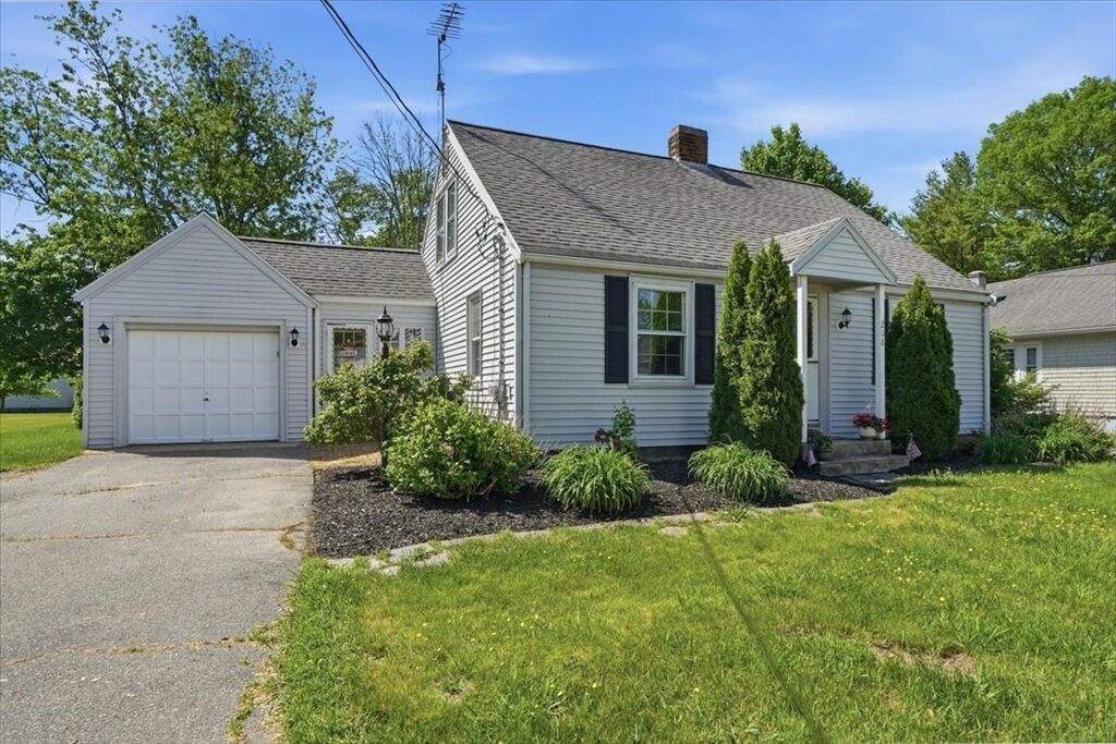 Property Photo:  208 West Center St  MA 02379 