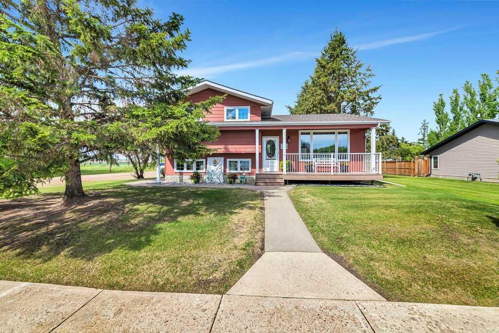 Property Photo:  4501 53 Street  AB T0B 1G0 