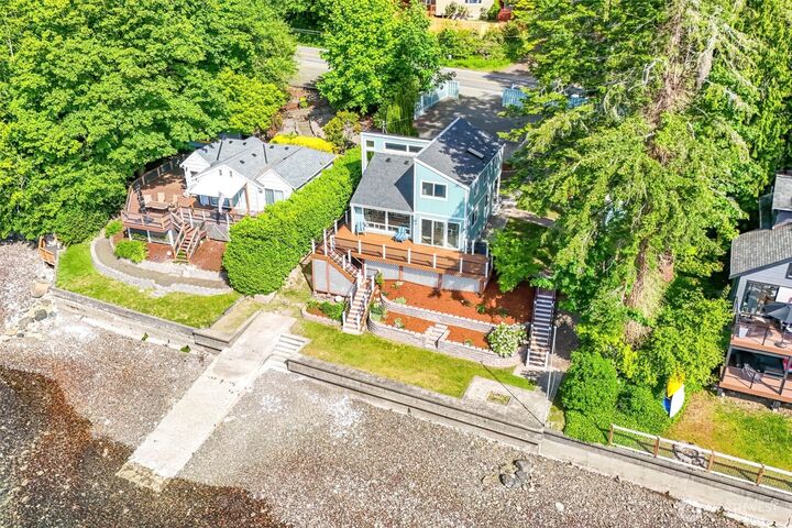 Property Photo:  18631 E State Route 106  WA 98528 