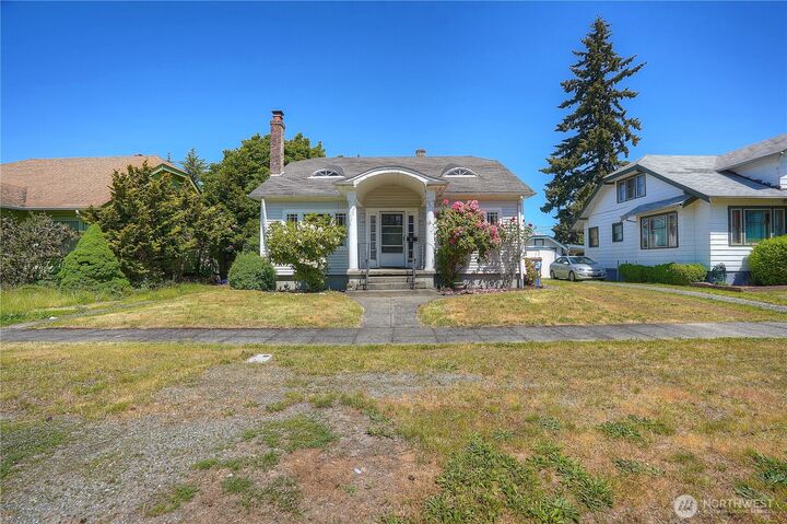 Property Photo:  511 S 35th Street  WA 98418 