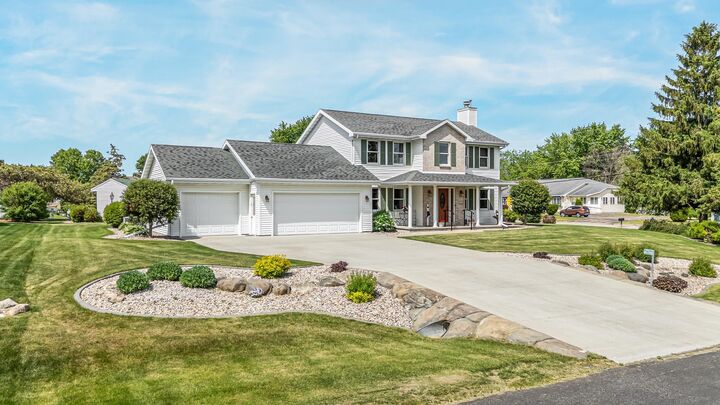Property Photo:  W6108 Long Court  WI 54914 