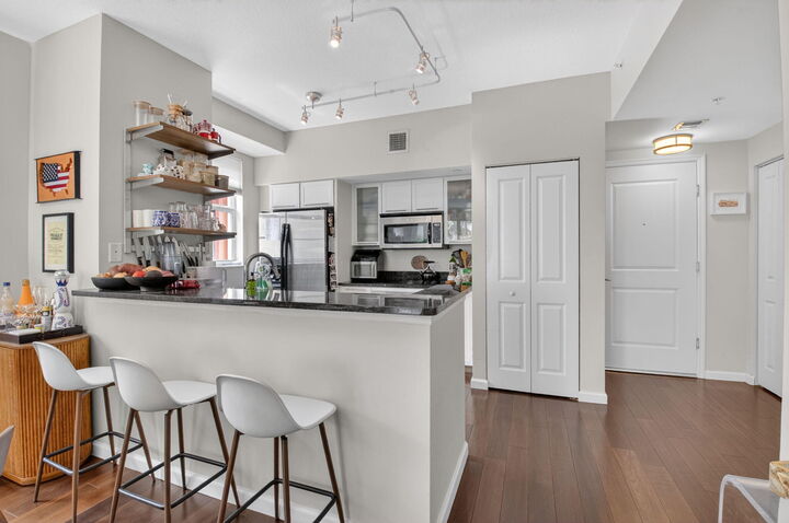 Property Photo:  225 NE 1st Street 301  FL 33444 