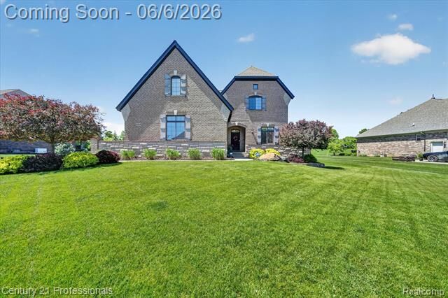 Property Photo:  2212 Heidi Drive  MI 48370 