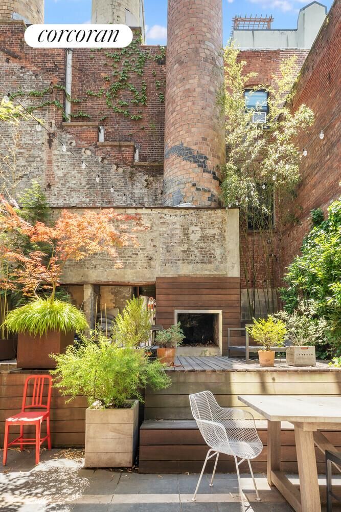 Property Photo:  130 Jackson Street 1E  NY 11211 
