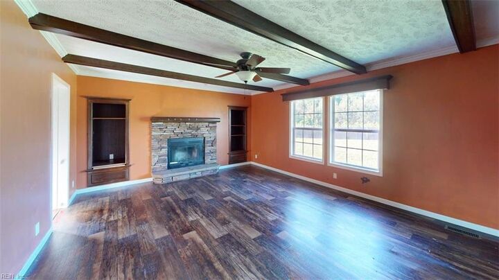 Property Photo:  4985 Deer Path Rd  VA 23437 