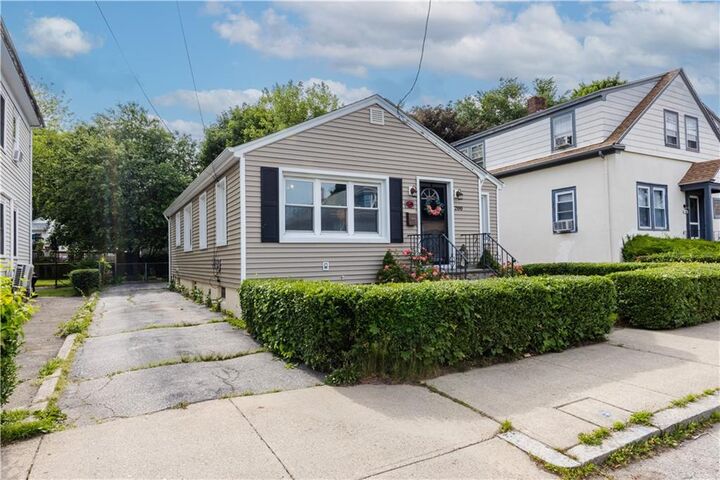 Property Photo: 200 Unit Street RI 02909