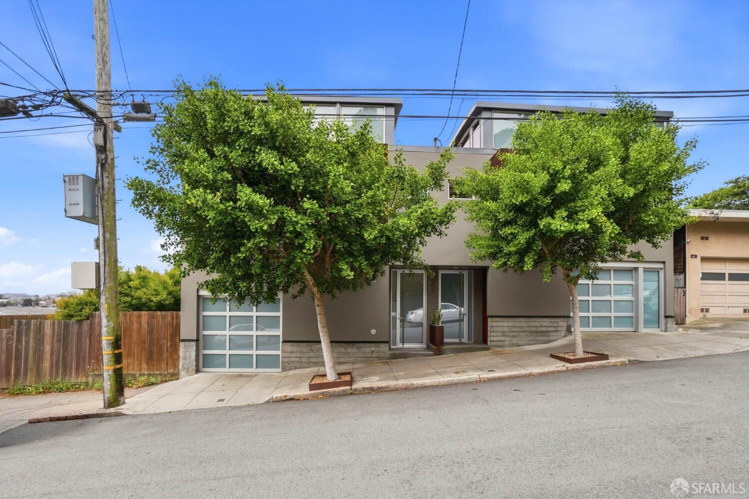 Property Photo:  227 States Street  CA 94114 