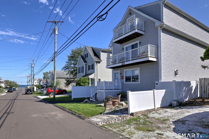 Property Photo:  32 Grant Street  CT 06460 
