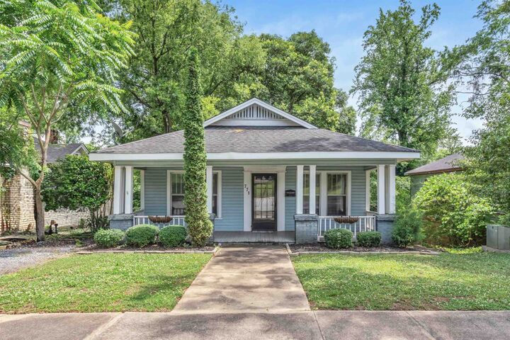 Property Photo:  771 Maple Street  SC 29302 