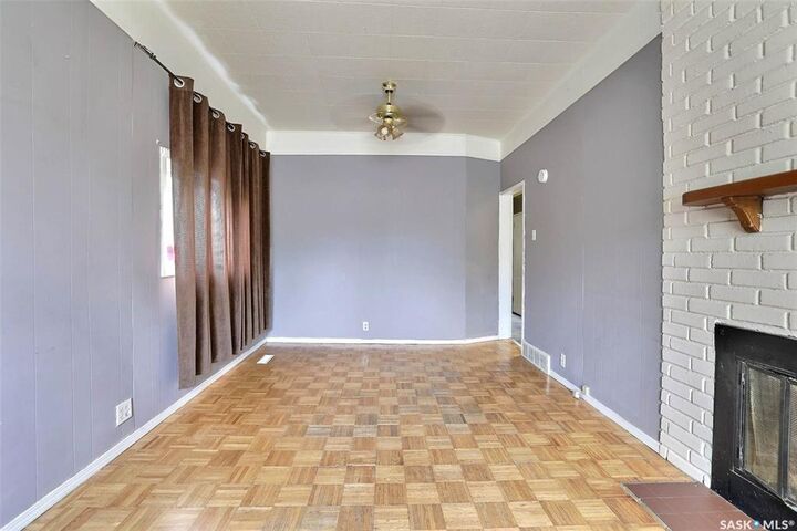 Property Photo: 2030 Queen Street SK S4T 4C1