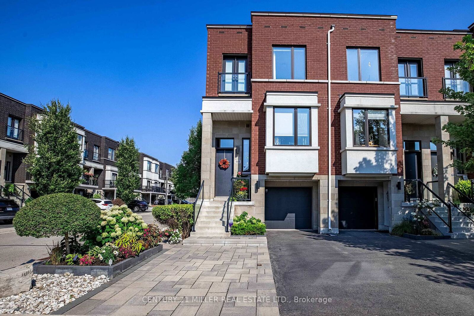 Property Photo:  469 Nautical Boulevard  ON L6L 0E8 