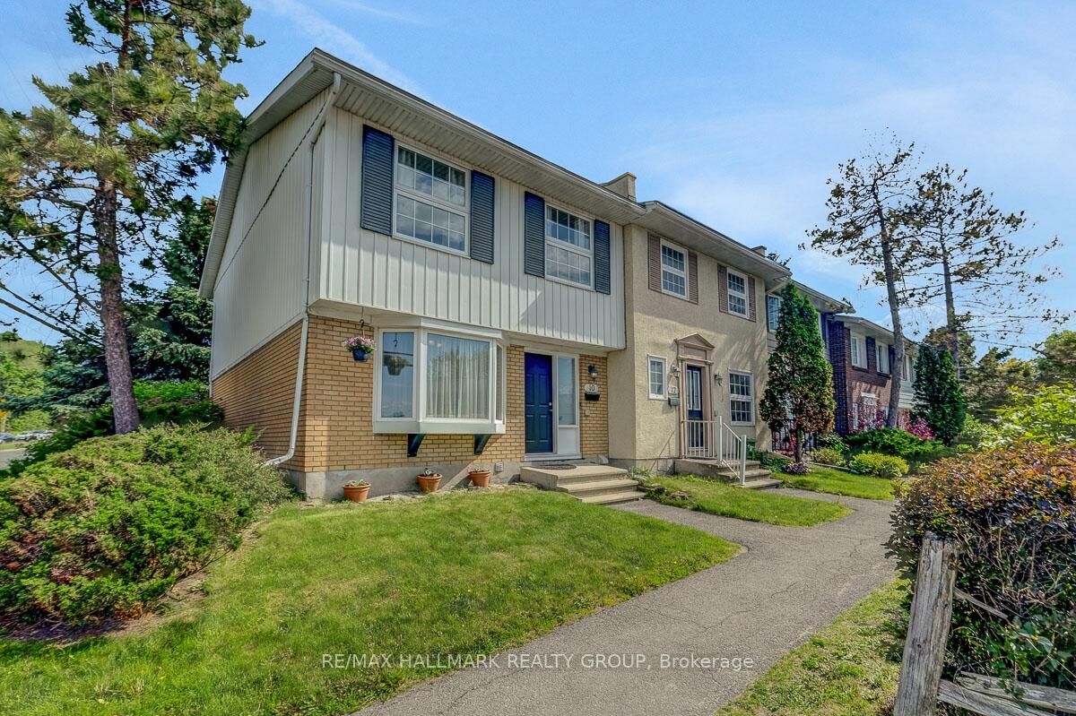 Property Photo: 10 Greenbank Road ON K2H 5T9