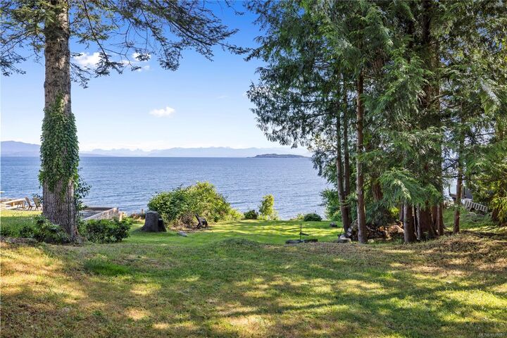 Property Photo:  1378 Reef Rd  BC V9P 9B9 