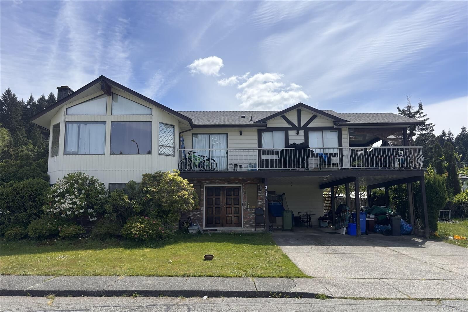 Property Photo: 3550 China Creek Rd BC V9Y 7V4