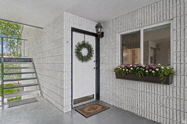 Property Photo: 588 E Vine St S 2A UT 84107