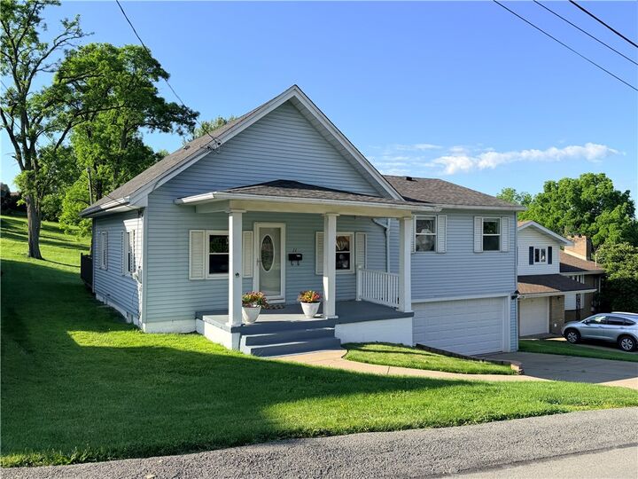 Property Photo:  11 North St  PA 15317 