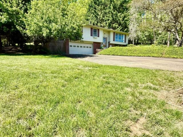 Property Photo:  5 Elmwood Drive  PA 16365 