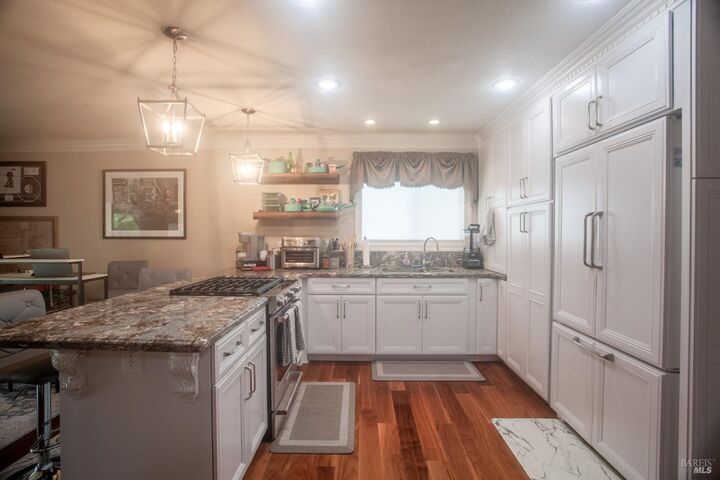 Property Photo:  226 Bonnie Lane  CA 95490 
