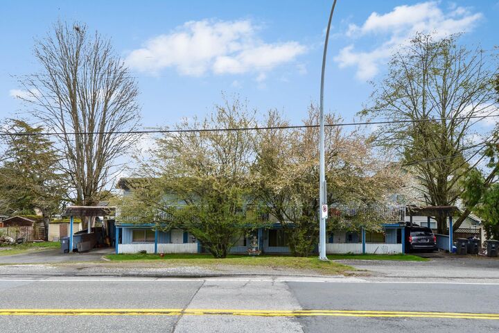 2060 156 Street — photo 1