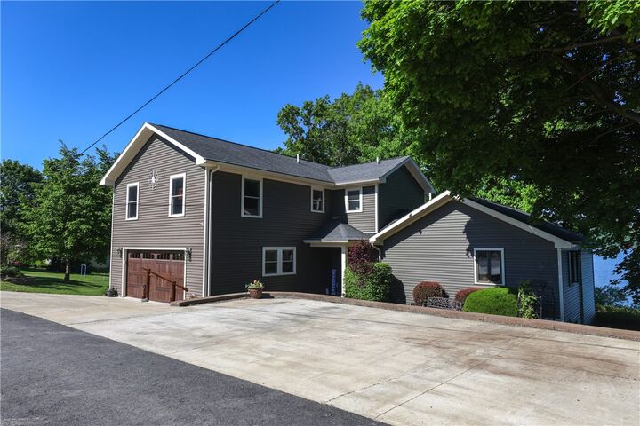 Property Photo:  5580 Peach Orchard Road  NY 14841 