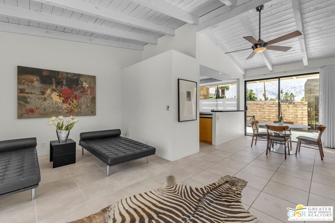 Property Photo:  858 N Calle De Mimosas  CA 92262 