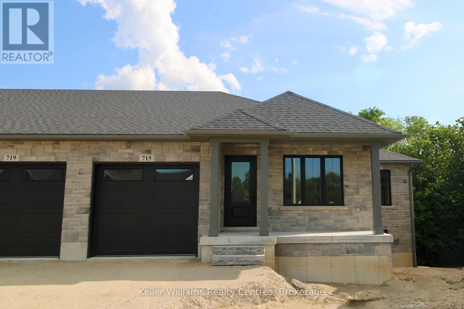 Property Photo: 715 18th Street ON N4N 0C7