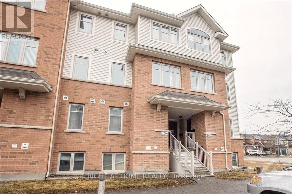 Property Photo:  106 Windswept Private  ON K1V 0Z4 