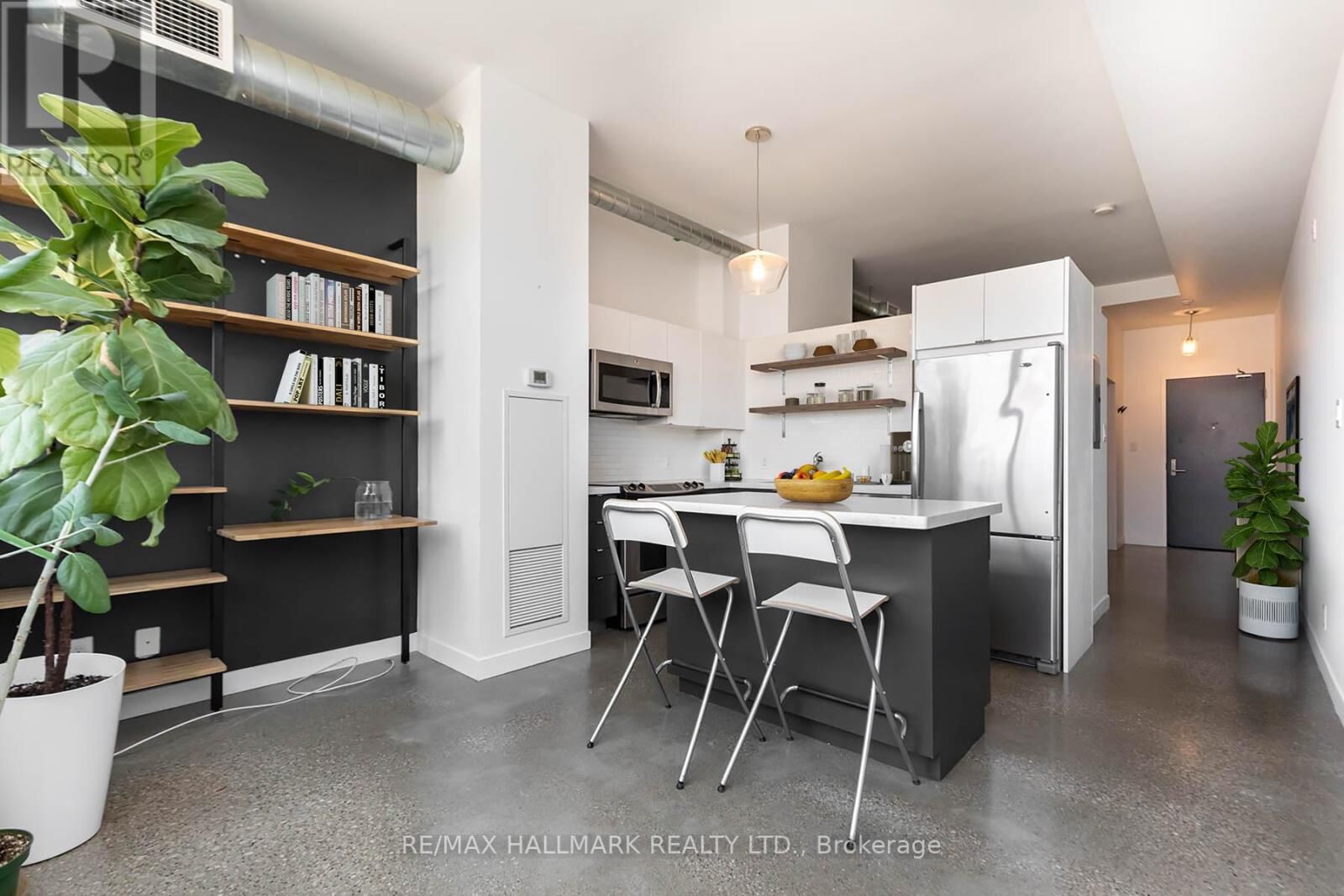 Property Photo:  549 King Street East 306  ON M5A 3J5 