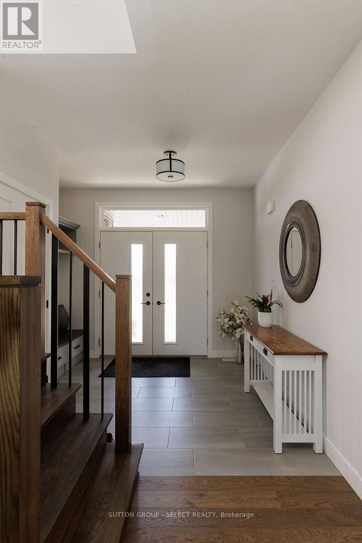 Property Photo: 2538 Buroak Drive ON N6G 3X7