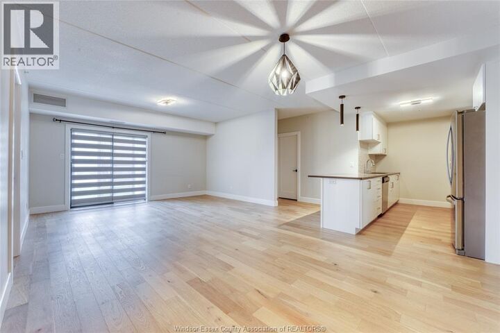 Property Photo:  2550 Sandwich West Parkway 113  ON N9H 0M2 