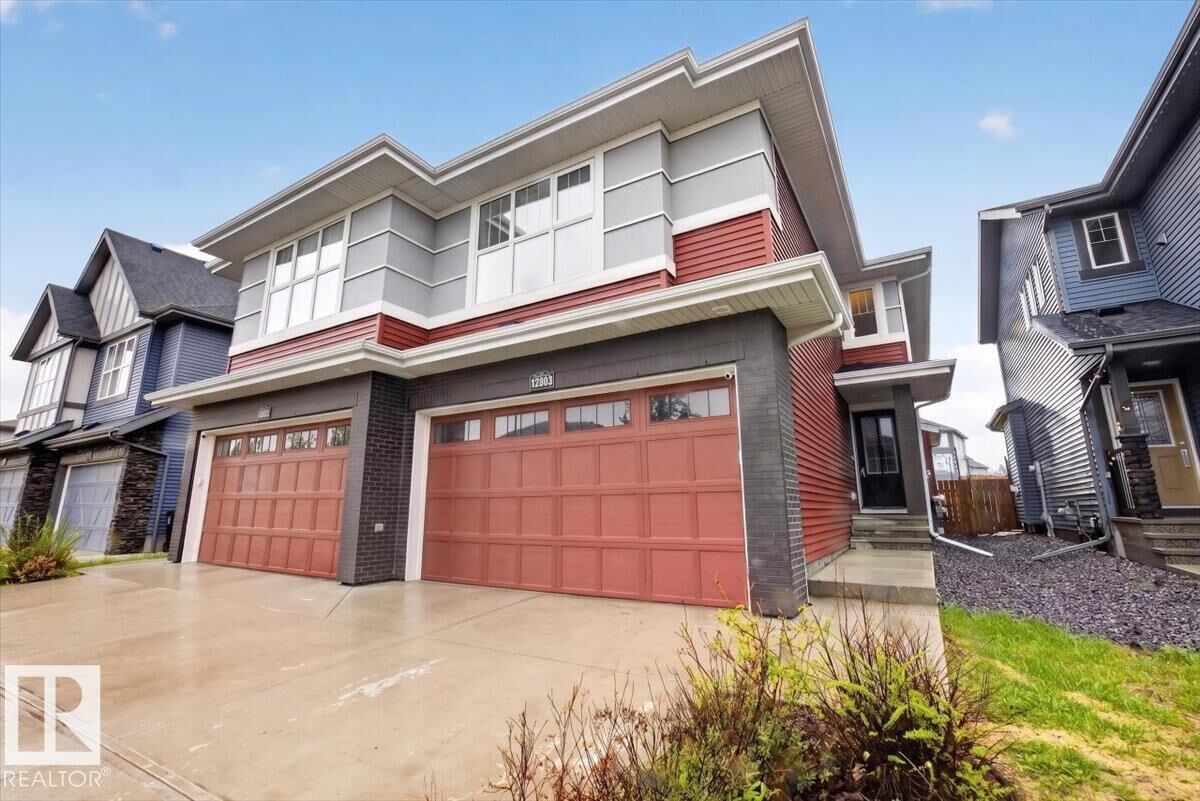 Photo de la propriété:  12803 205 Street NW  AB T5S 0L8 
