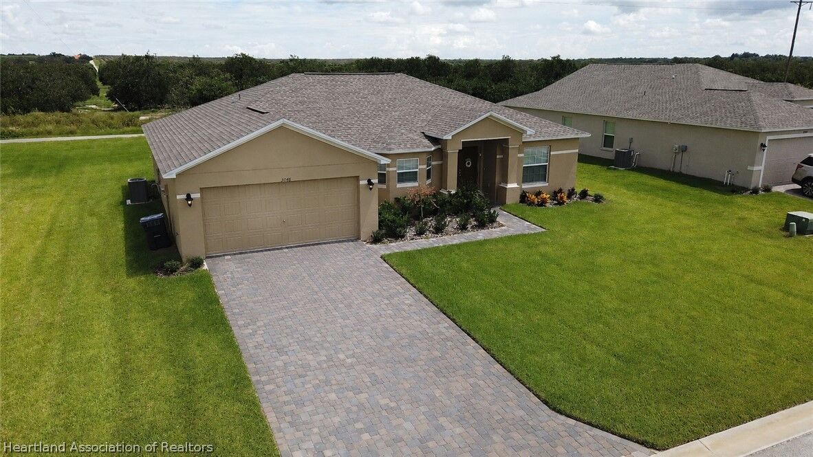Property Photo: 3048 Calliope Drive FL 33825