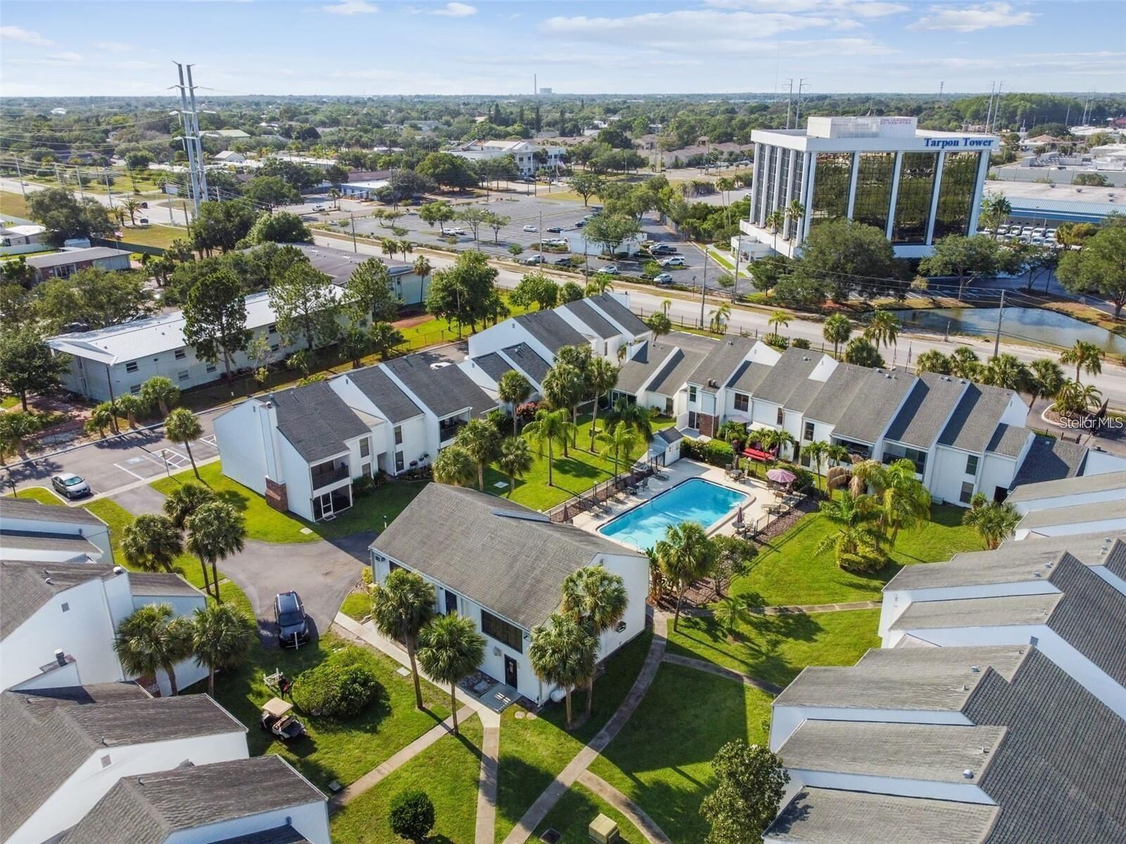 Property Photo:  673 Haven Place 673  FL 34689 