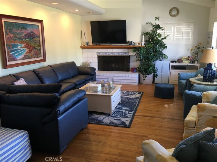 Property Photo: 4781 Academy Place CA 92109