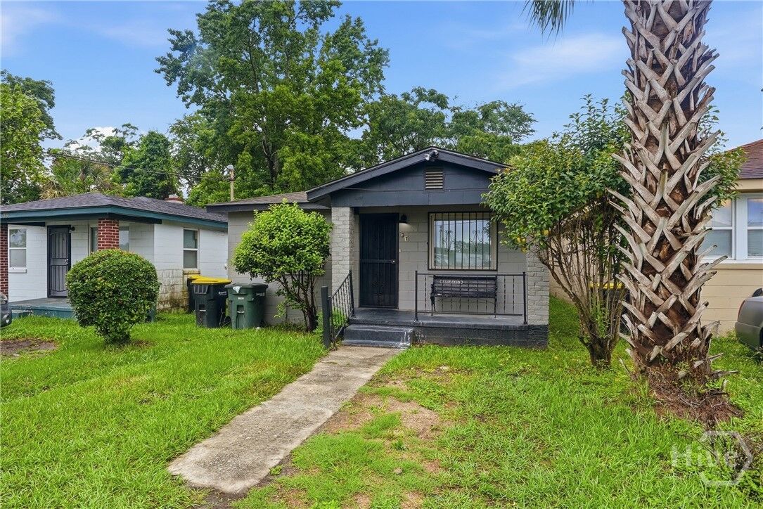 Property Photo: 31 Lissner Avenue GA 31408