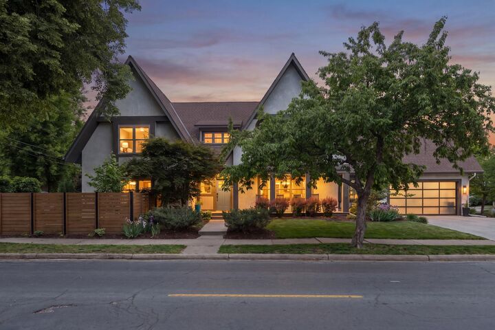 Property Photo:  3844 Xerxes Avenue S  MN 55410 