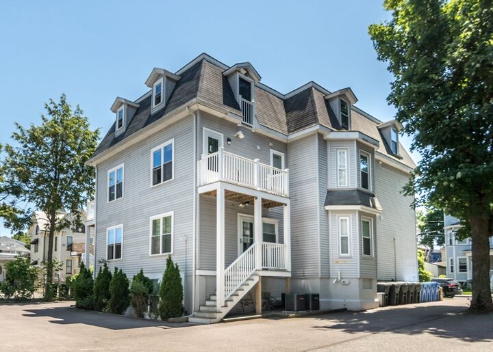 Property Photo:  92 Brown Street 5  MA 02453 
