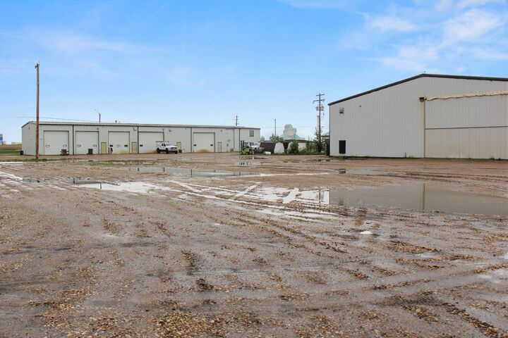 Property Photo: 5030 50 Avenue AB T0B 0B9