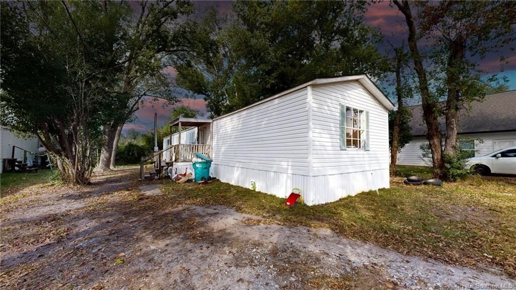 Property Photo: 315 N Frazier Street N LA 70633